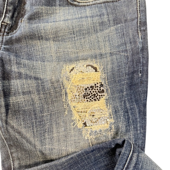Guess by Marciano Jeans Women’s sequined and rip design, indigo distress 26 - Picture 9 of 11
